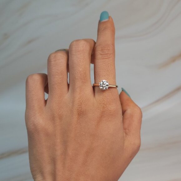 14Kt Gold 1.20 Ct Lab Grown Diamond Ring - Picture 2 of 9